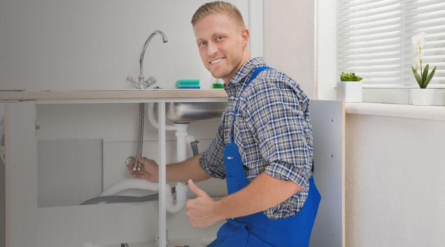 Local water heater installation in Neola, IA